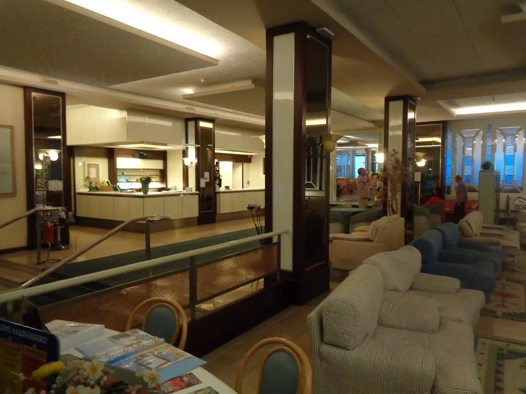 Hotel Ambasciatori Palace 리도 디 예솔로