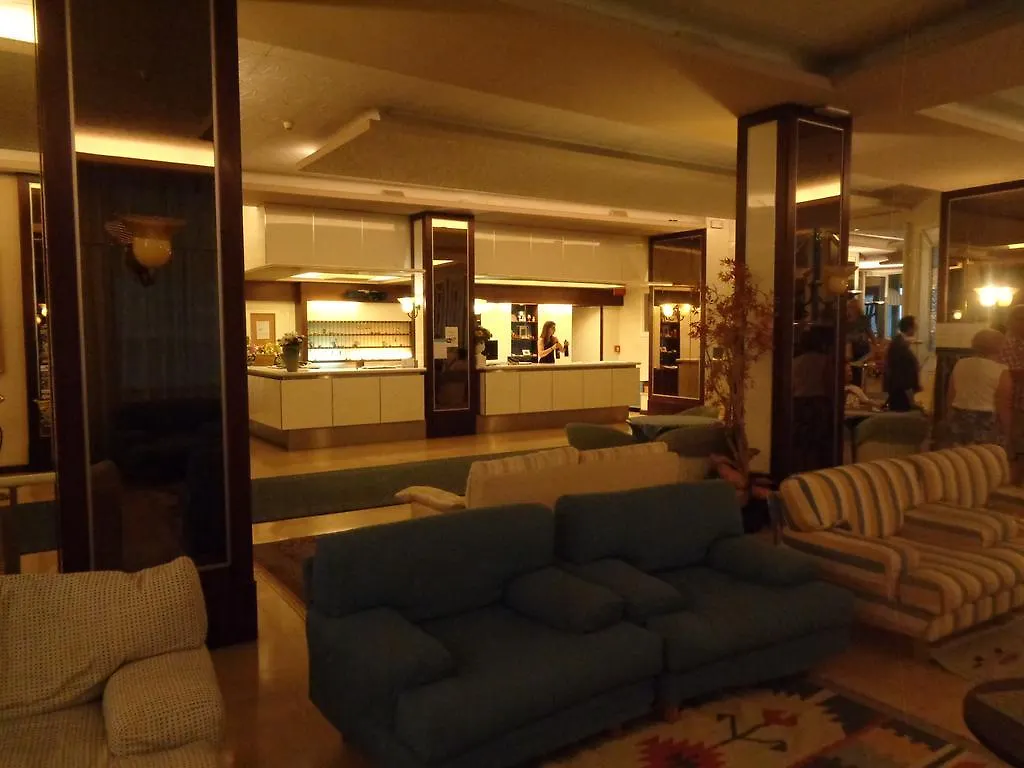 Hotel Ambasciatori Palace 리도 디 예솔로 4*,